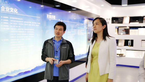 共青团深圳市委书记蔡颖调研emc易倍官网